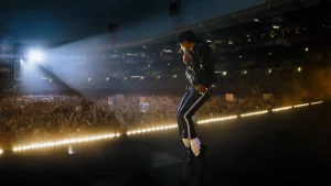 Michael: Un tributo visual que baila pero no Cuenta